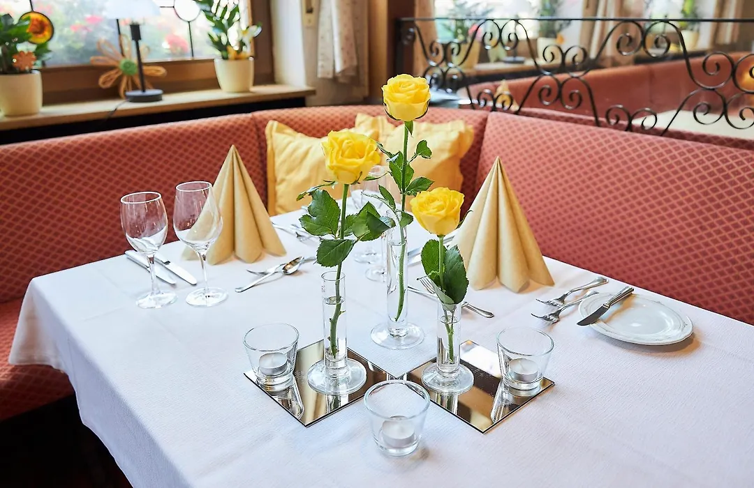Flair Hotel Weinstube Lochner-1