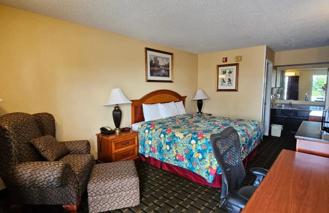 Jameson Inn Douglas-1