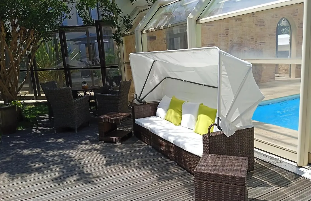 Clos La Boetie & Spa-1