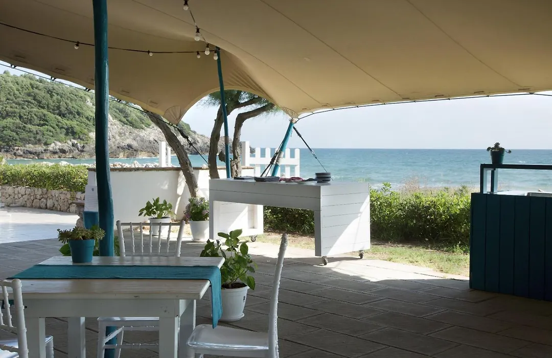 Torre San Vito Beach Hotel 3S-1