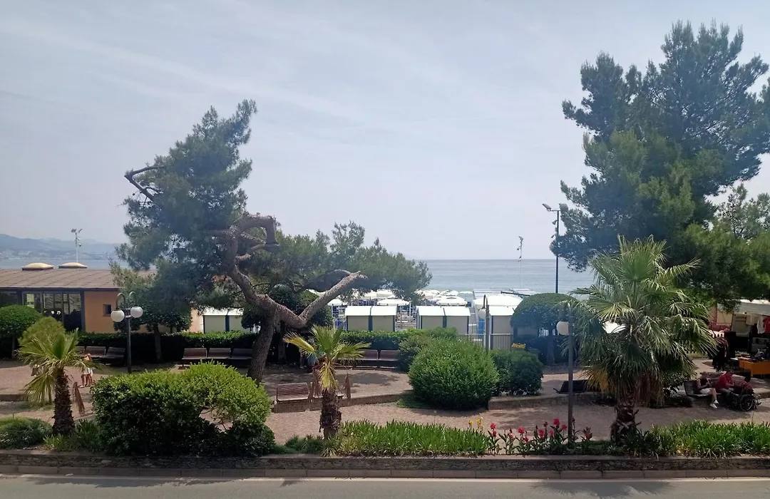 Hotel Serena-1
