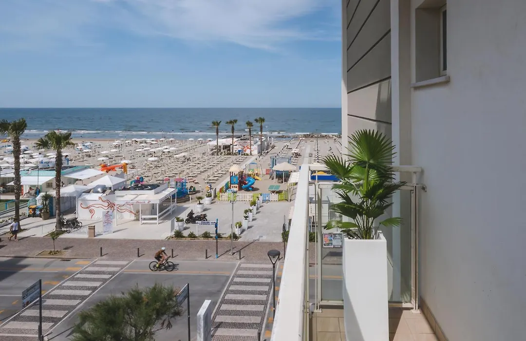 Hotel Augustus- Direttamente sul mare-1