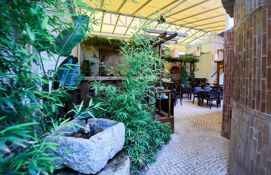 Alvorkitecenter Guesthouse-1