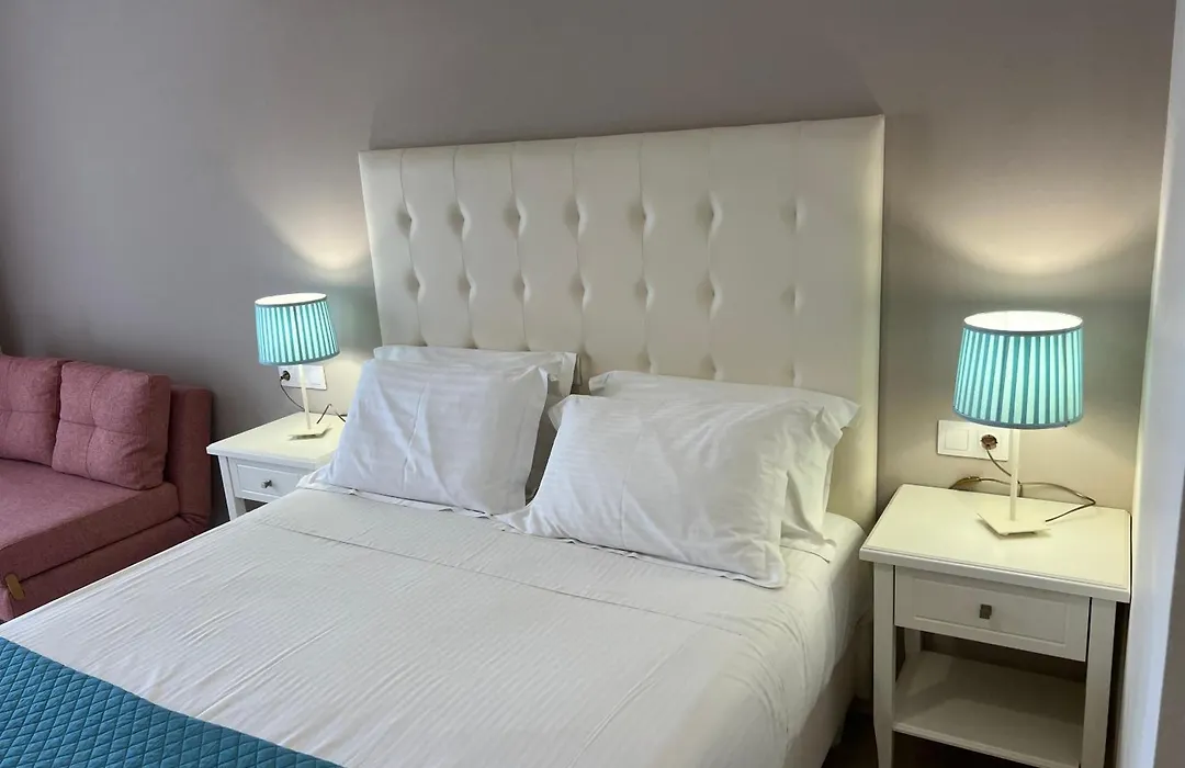 Agios Gordios Beach Resort-1