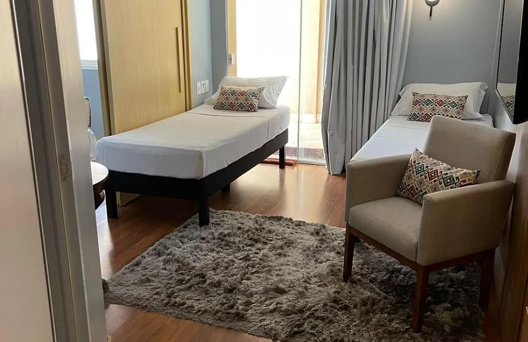 Hotel Oeste Plaza-1