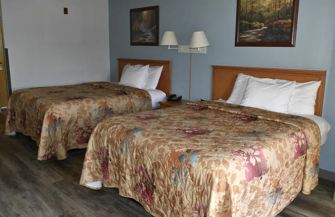 Grand Smokies Resort Lodge Pigeon Forge-1