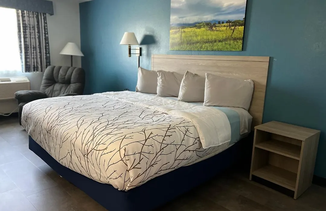 Heritage Inn Express-1