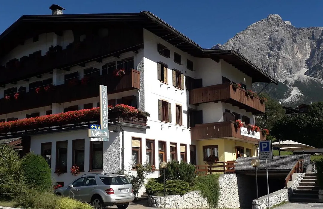 Hotel Albergo Dolomiti-1