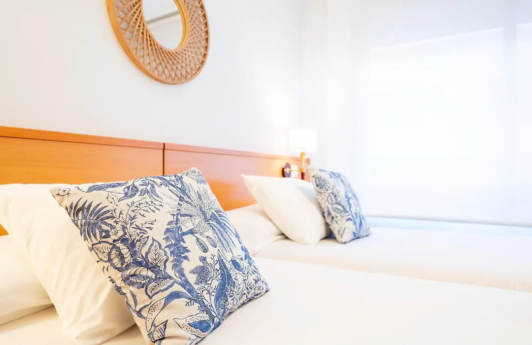 Apartamentos Genova Parquesol-1