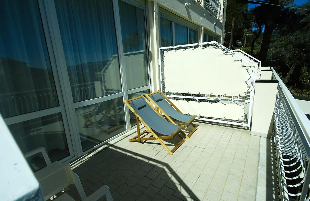 Hotel L'Approdo-1