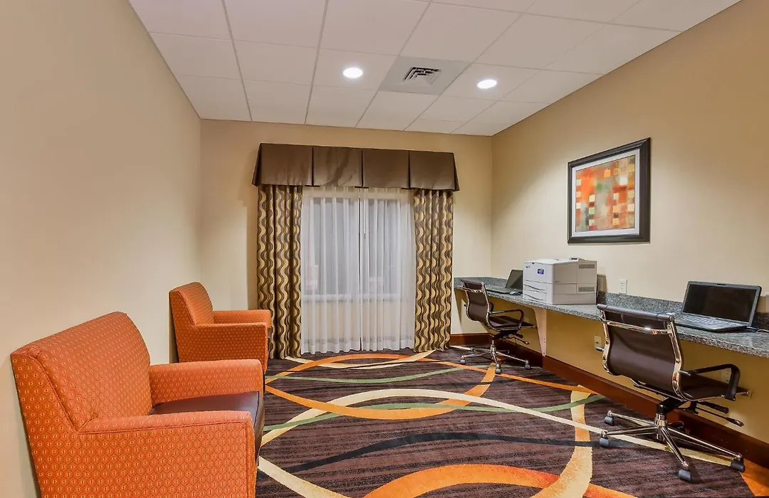 Holiday Inn Express Hotel & Suites Salina By Ihg-1