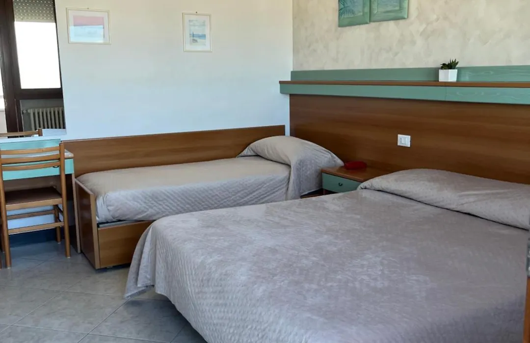 Hotel Touring-1
