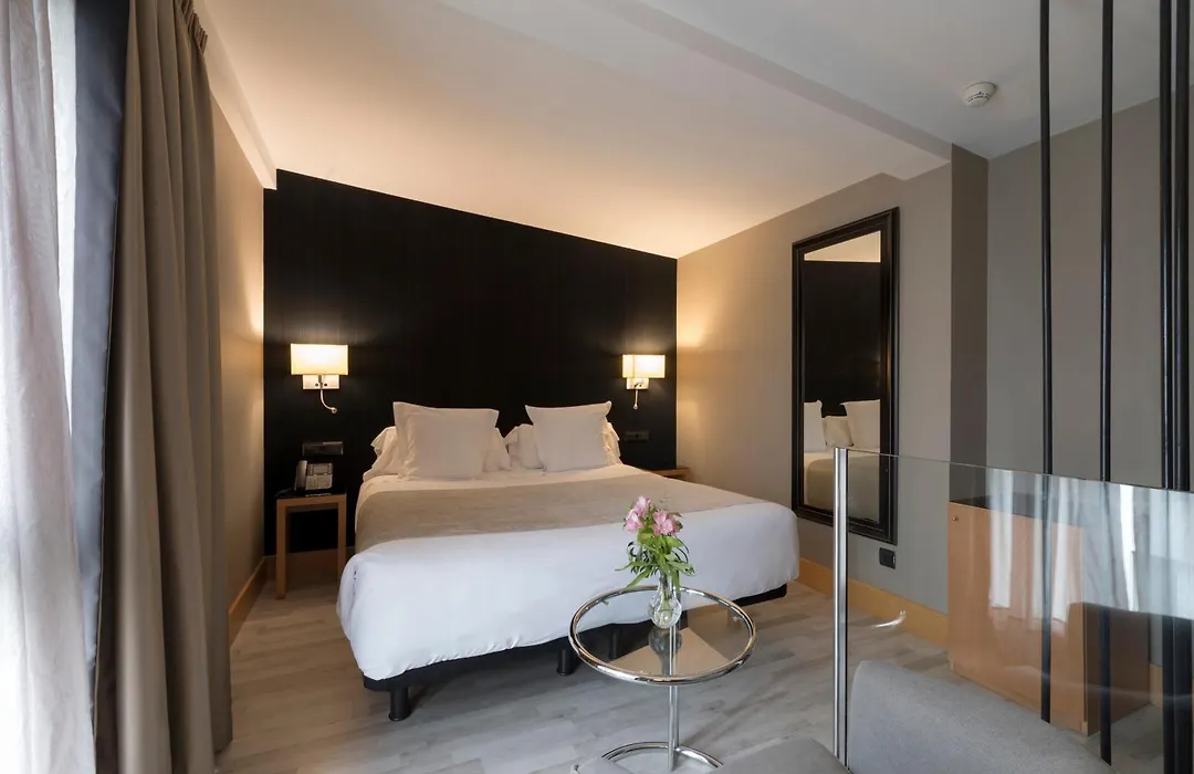 Hotel Plaza-1