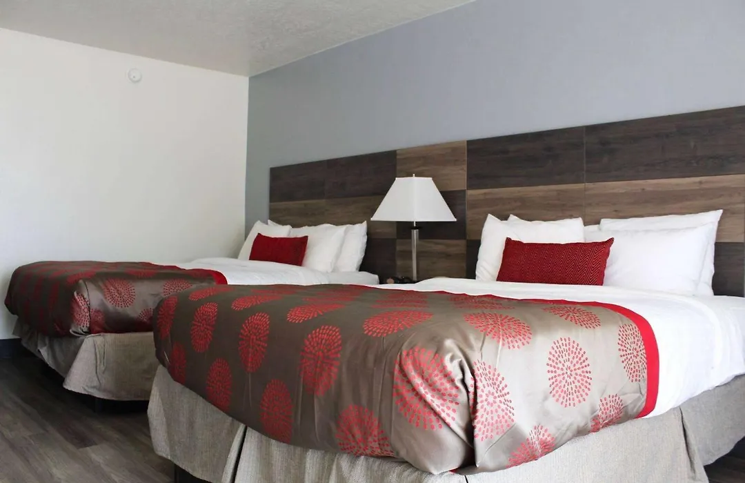 Ramada By Wyndham North Platte-1