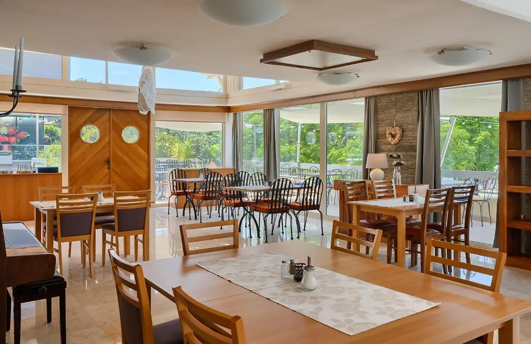 Hotel Porec-1