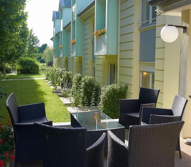 Hôtel Restaurant Le Rive Gauche-1
