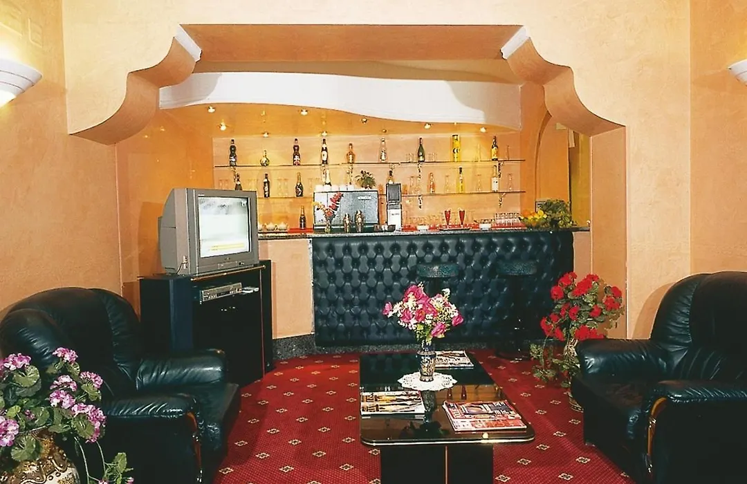 Hotel Sorriso-1