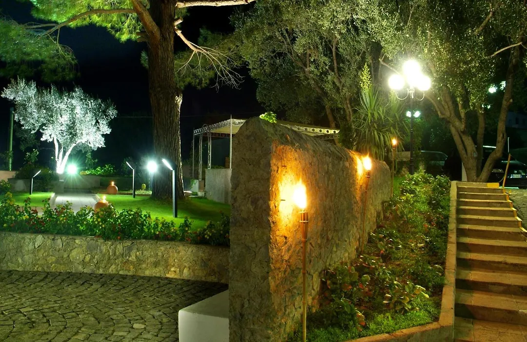 Hotel Baia-1