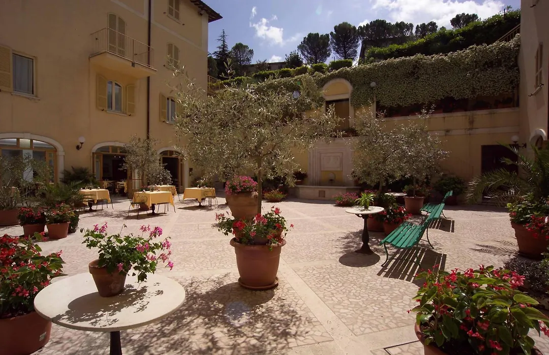 Hotel San Luca-1