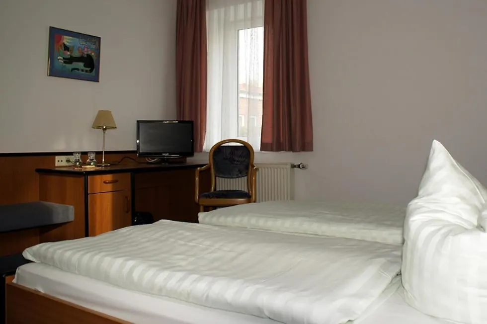 Landhotel Pagram-Frankfurt/Oder-1