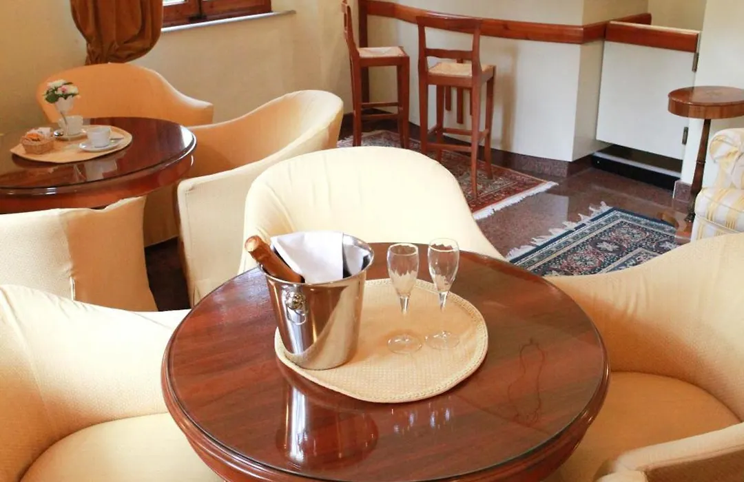 Hotel Tirreno-1