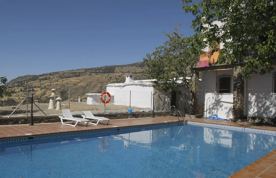Hostal Rural Poqueira-1