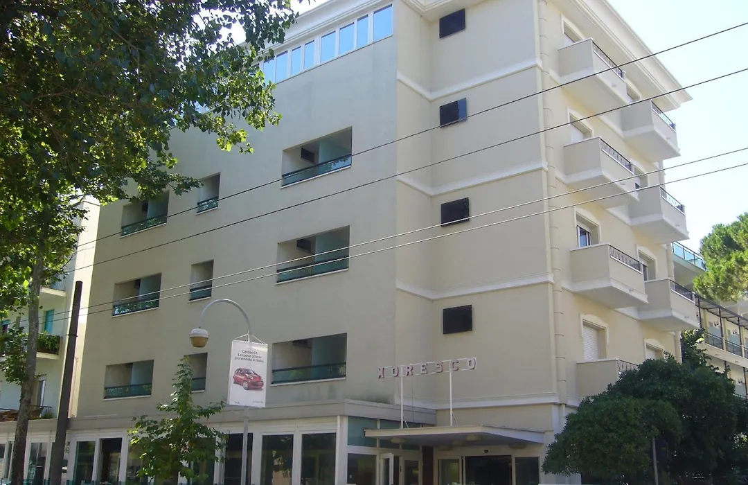 Hotel Moresco Riccione - Piscina Beach Village-1