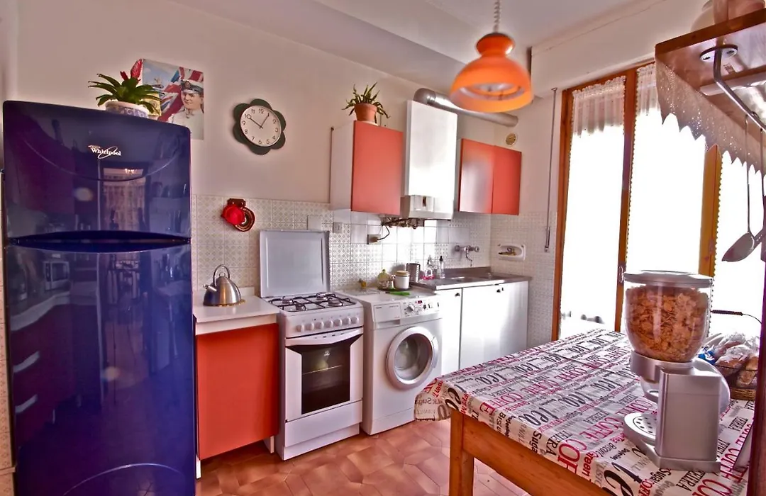 Affittacamere La Casa Di Elide-1