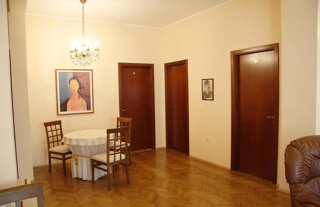 Casa Ferrari Bed & Breakfast-1