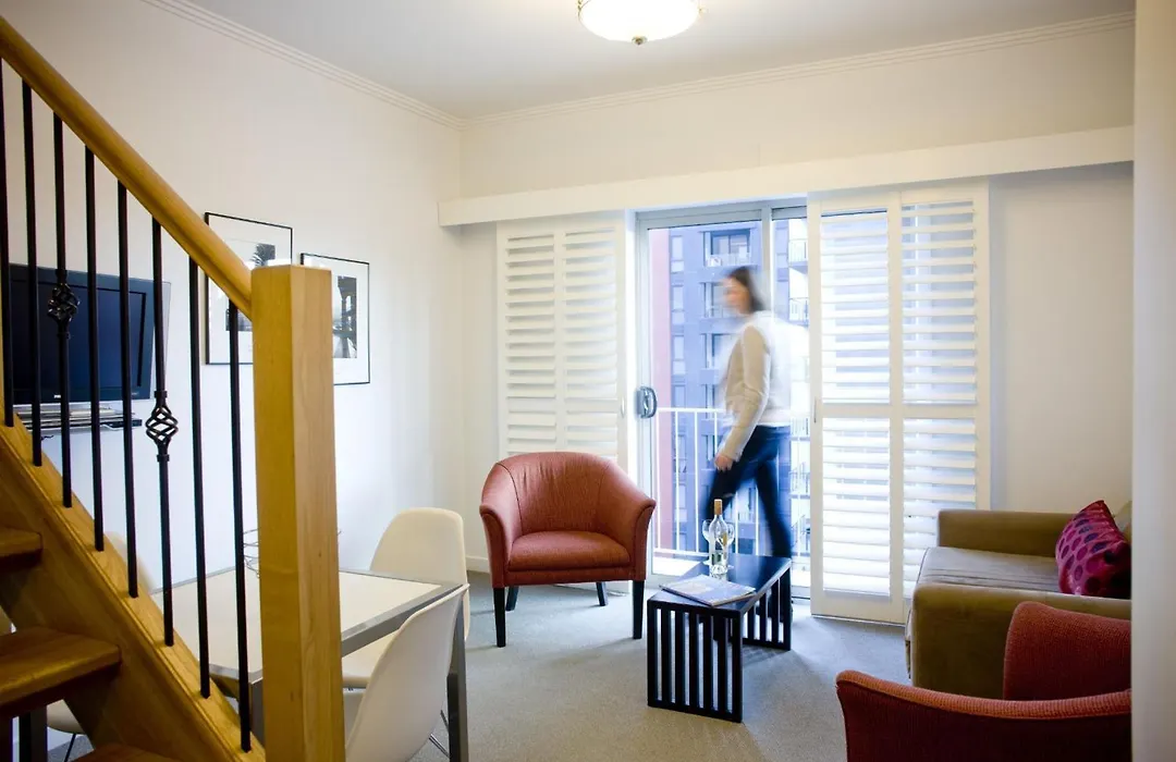 Alto Hotel On Bourke-1