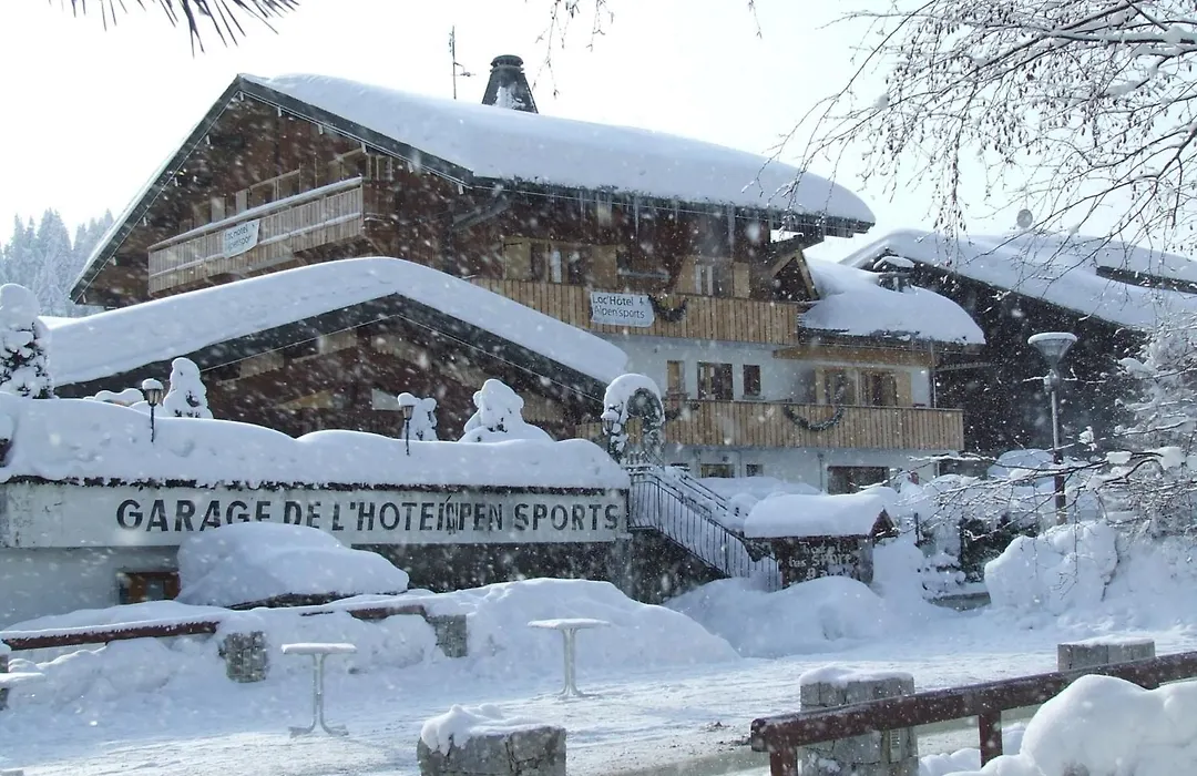 Loc'Hotel Alpen Sports-1