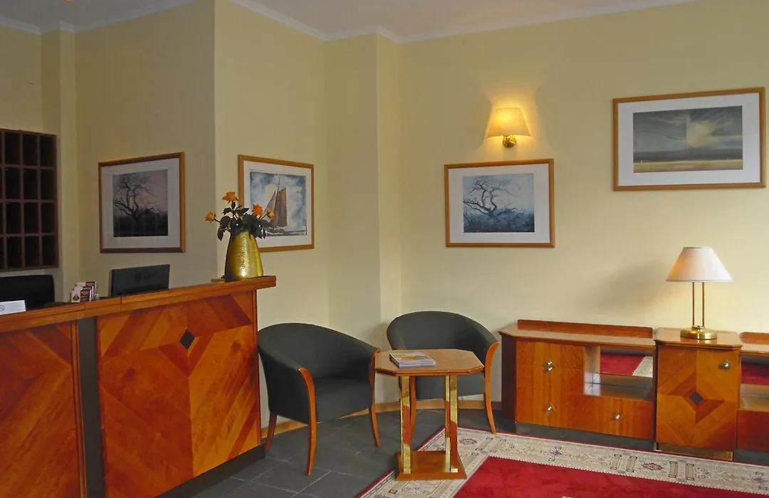Hotel Amadeus Central-1