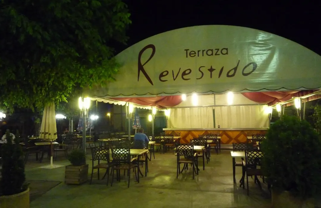 Hotel Restaurante Revestido-1