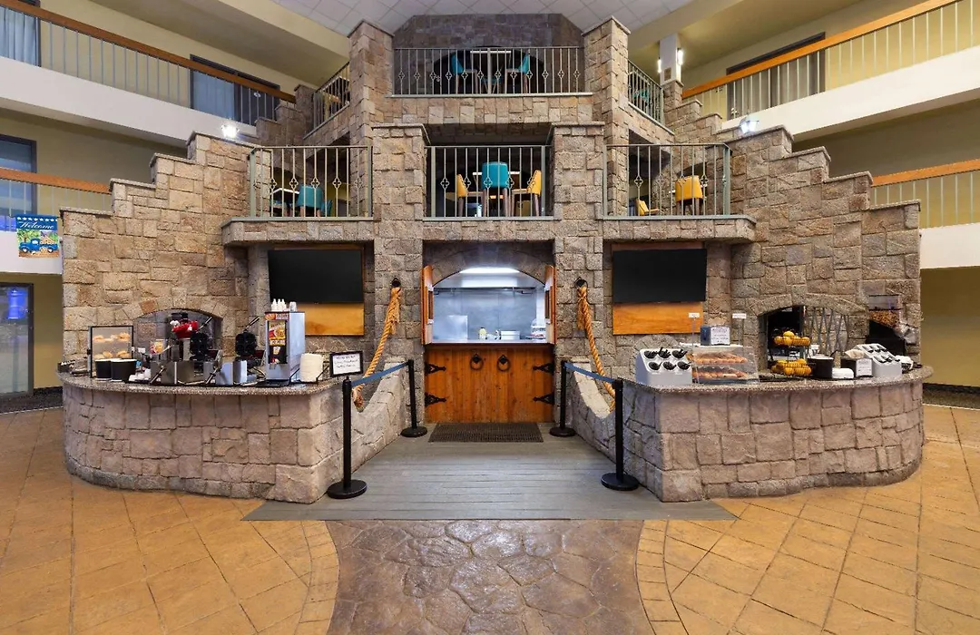 Baymont By Wyndham Shakopee-1
