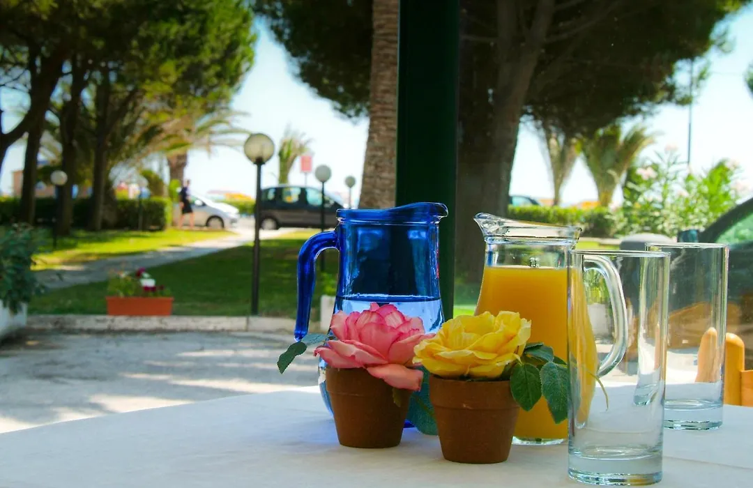 Hotel San Remo - All Inclusive - Fronte Mare - Spiaggia Privata-1
