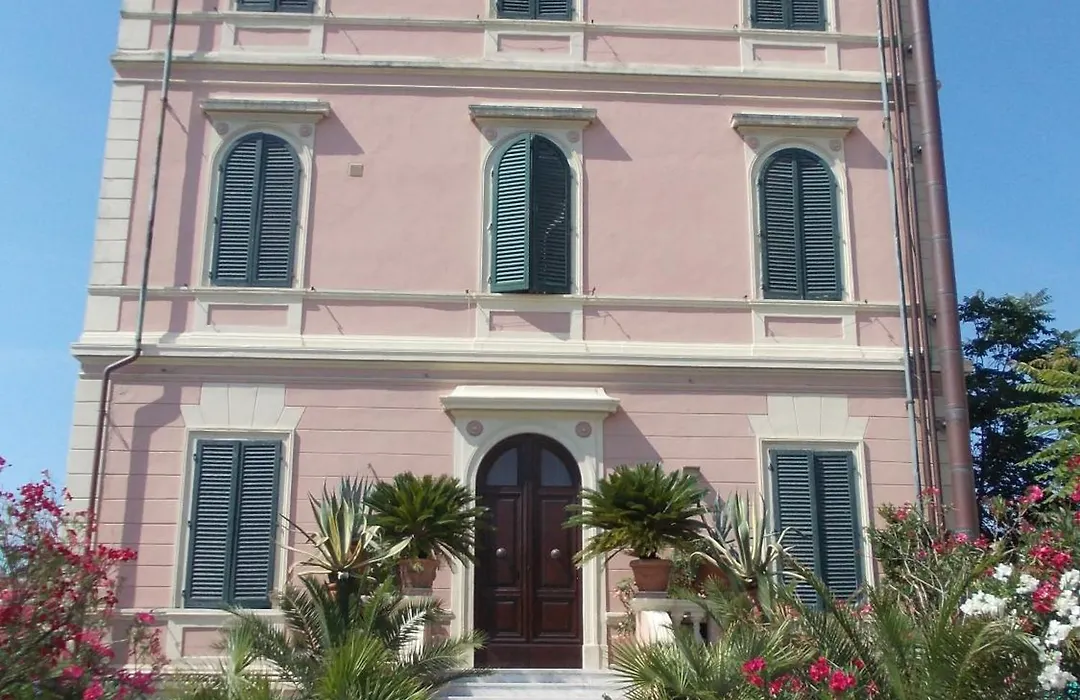 Hotel Italia-1
