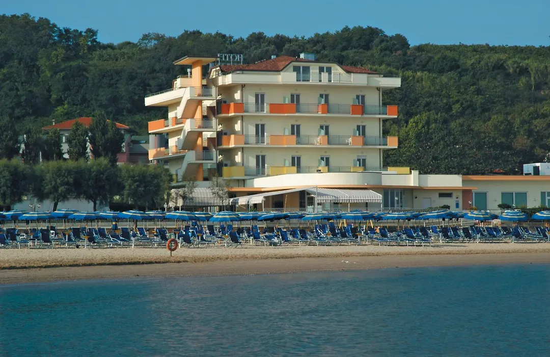 Hotel Mara-1