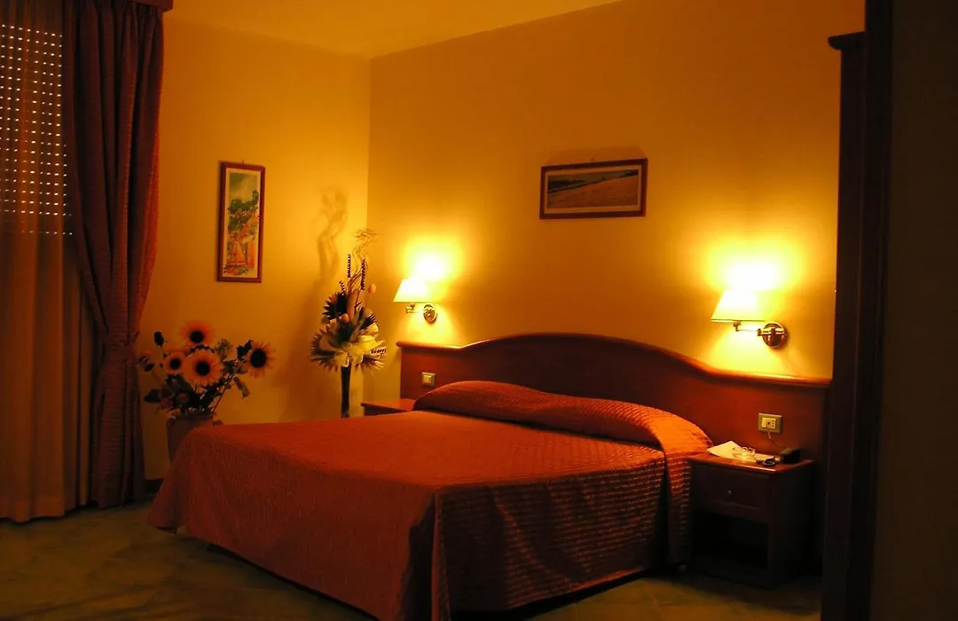 Hotel degli Amici-1