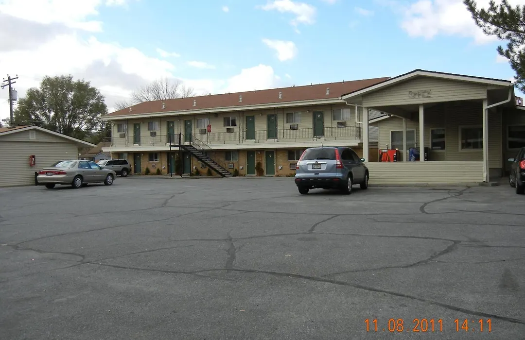 Thunderbird Motel-1