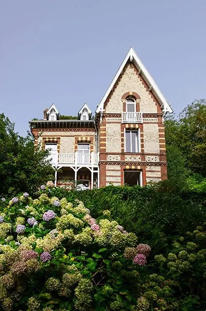 Villa Eliane - parking privé-1