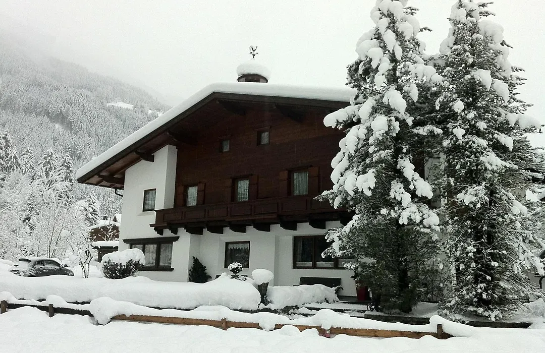 Alpin Hotel Garni Eder - Private Living-1