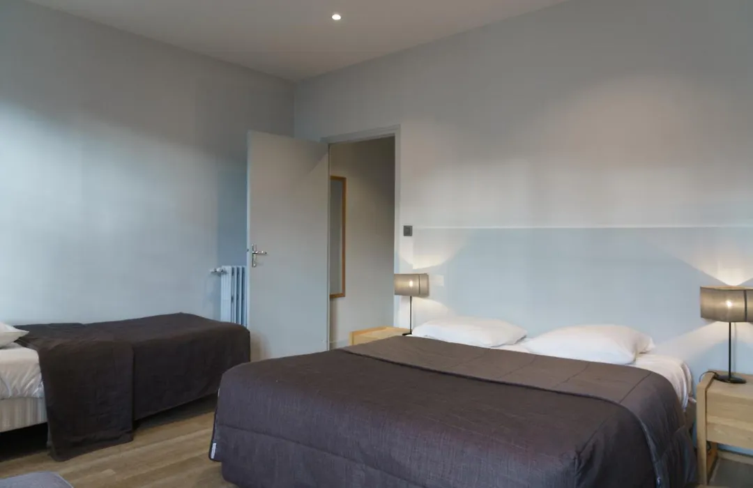 Hotel Du Theatre-1