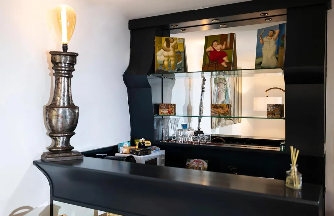 La Bravade Luxe et sérénité au cœur de Saint-Tropez Suites spacieuses avec jardin enchanteur-1