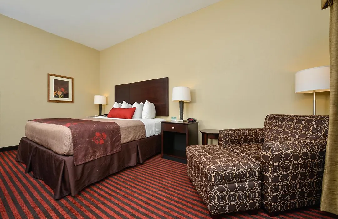 Best Western Plus Louisa-1
