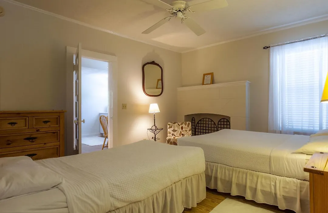Casa 325 Guesthouse-1