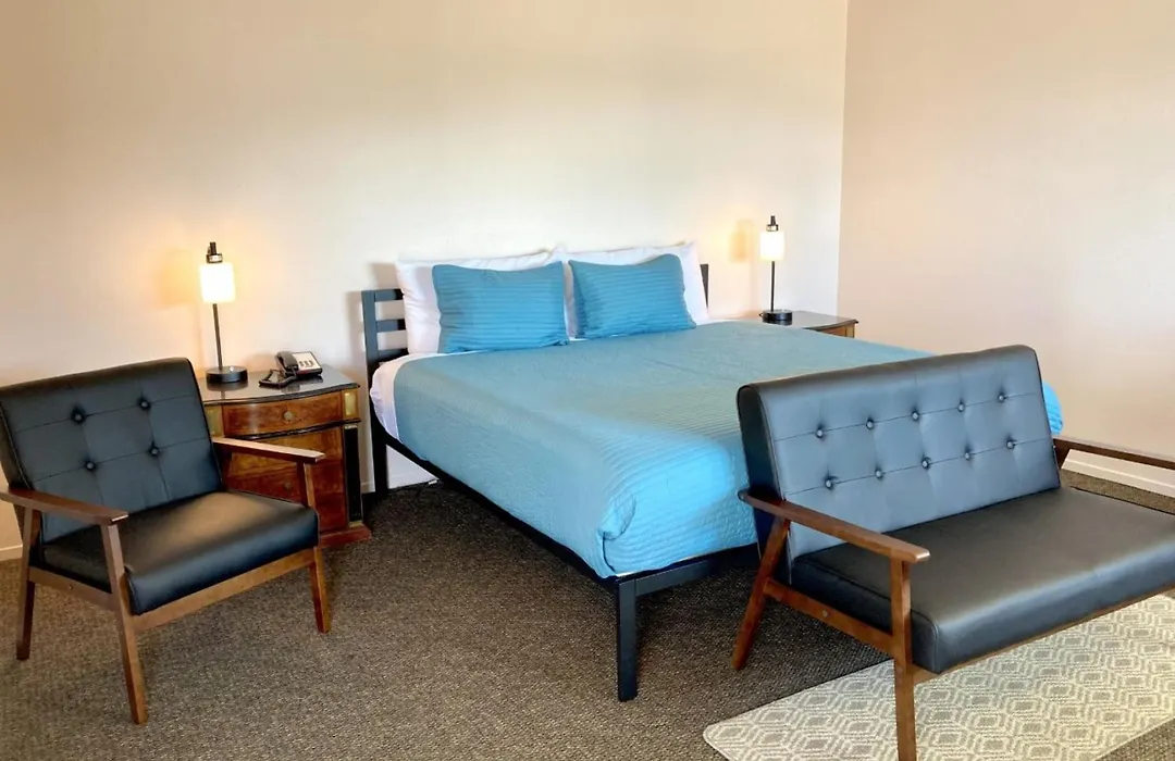 Coast Riders Inn-1