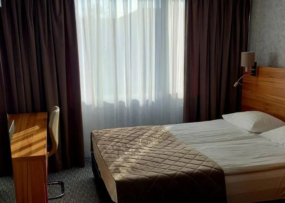 Hotel Druzhba-1