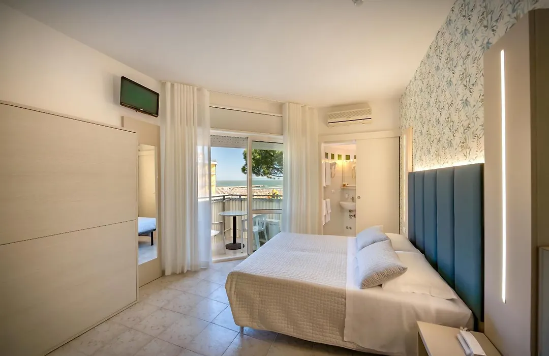 Hotel Marisa-1