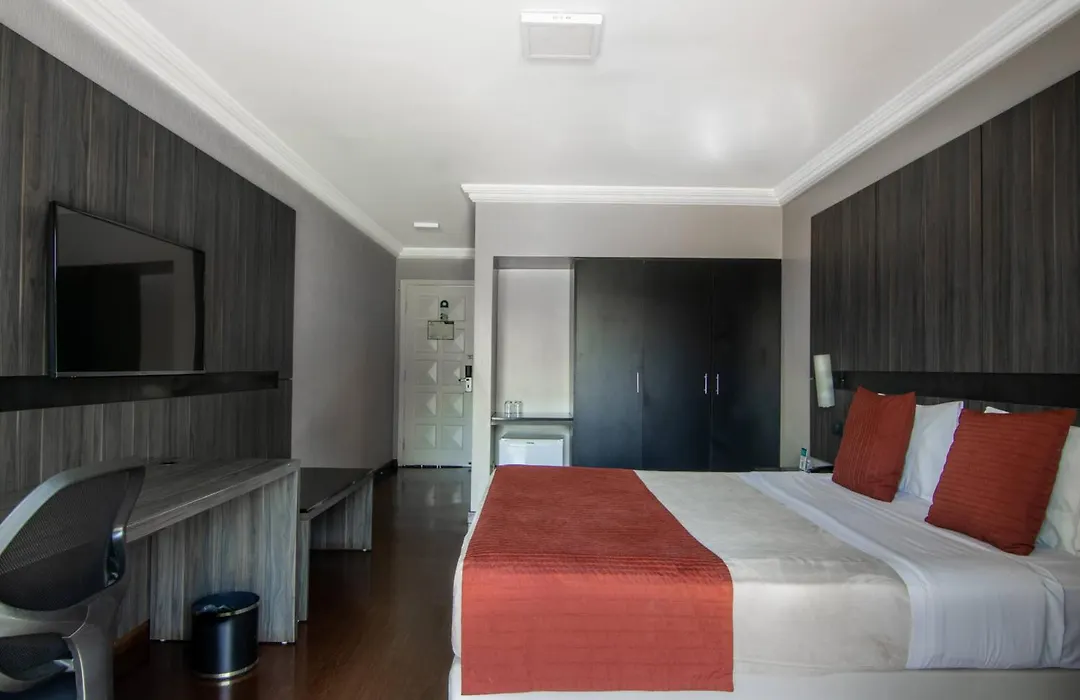 Hotel Deville Express Cascavel-1