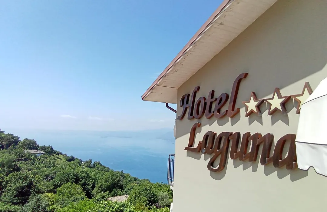 Hotel Laguna-1
